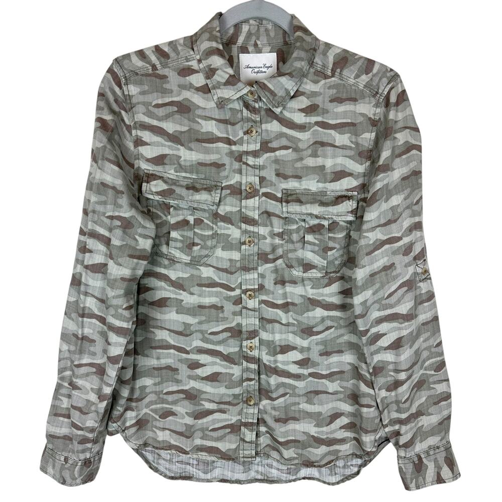 American Eagle Outfitters Shirt Women's M Gray Brown Camo Lyocell Button-Up‎